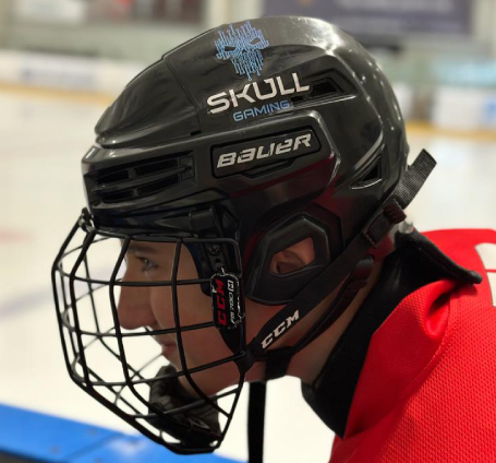 Read more about the article Skull Gaming helped young potential star get to the European Ice Hockey Finals!